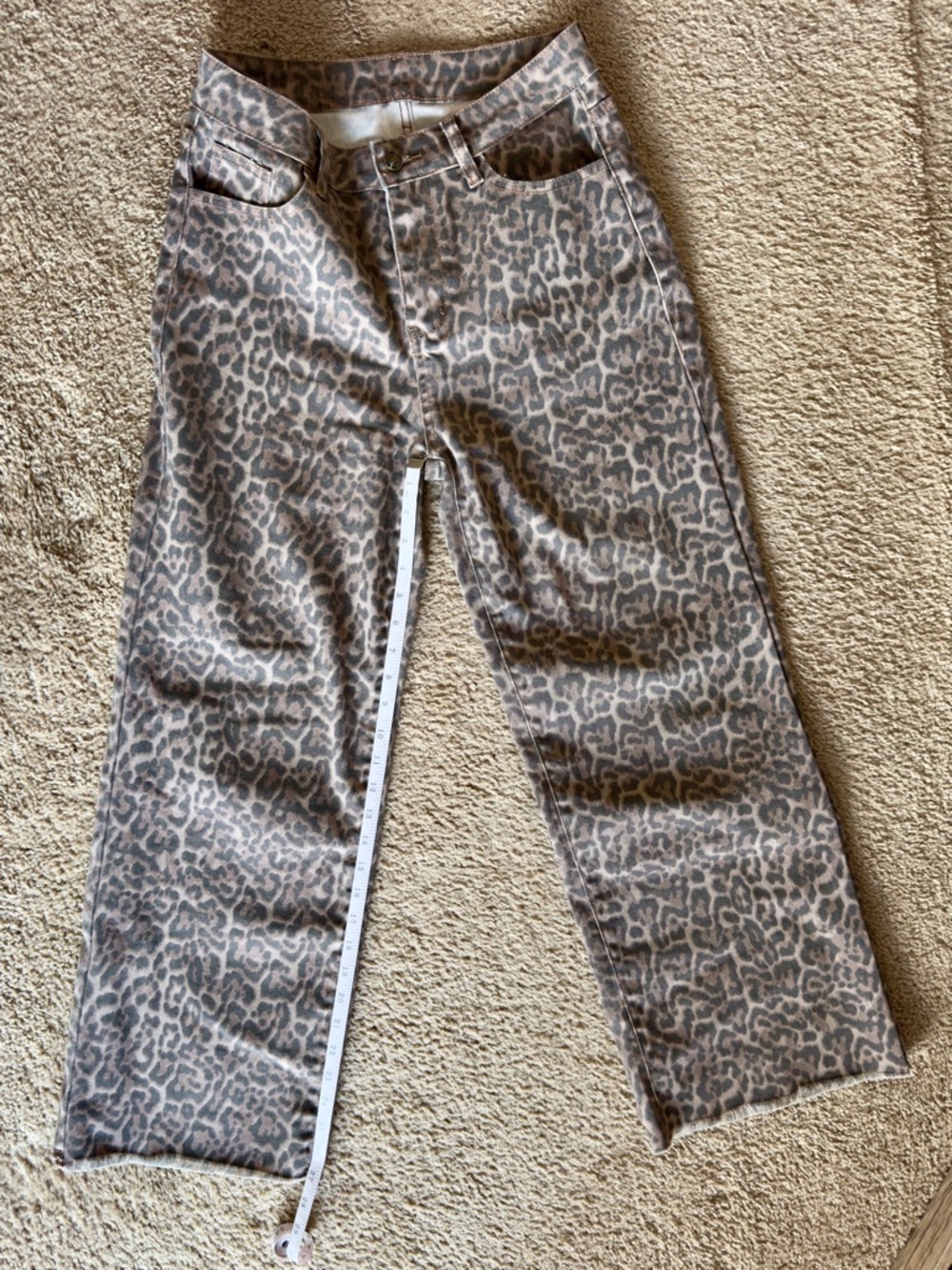 Leopard Frayed Edge Wide Leg High Waist Jeans - Picture 5 of 6